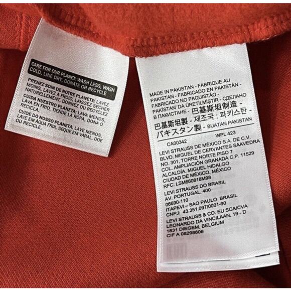 Levi's 1X-Large Sweatshirt Stretch Long Sleeve Red w/ White Logo Womens New - Picture 6 of 8
